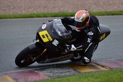 Jeremy McWilliams bedankte sich bei der Ronax-Crew mit dem Sieg