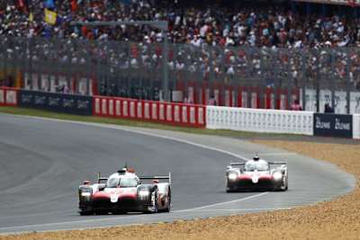 Die beiden Toyota TS050 Hybrid fahren bei den 24h von Le Mans allen davon