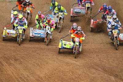 111-Willemsen, 9-Giraud, 82-Bax, 12-Bürgler, 26-Blank, 22-Faustmann, 49-Keuben