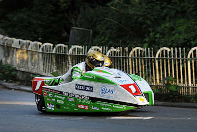 Dave Molyneux und Patrick Farrance werden ihrer Startnummer gerecht