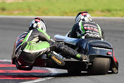 Tim Reeves gibt den Konkurrenten das Nachsehen