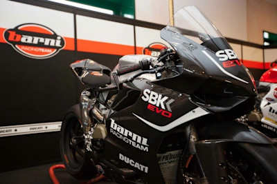 Die Evo-Panigale von Barni Racing scheint schon fertig aufgebaut