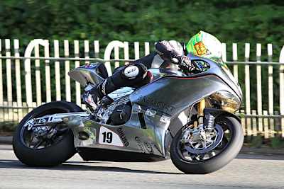Cameron Donald auf der Norton SG3