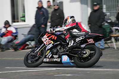 Zweiter Sieg von Jeremy McWilliams beim North West 200