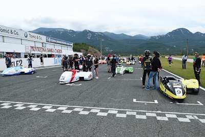 Um die Seitenwagen-WM zu erhalten, wird die Rennstrecke neu asphaltiert