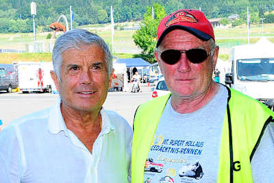 Wolfgang Stropek (re.) mit Motorsportlegende Giacomo Agostini