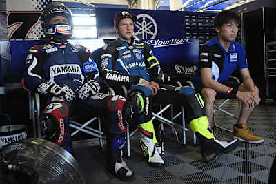 Schnelles YART-Fahrer-Trio: Broc Parkes, Marvin Fritz, Kohta Nozane (vlnr.)