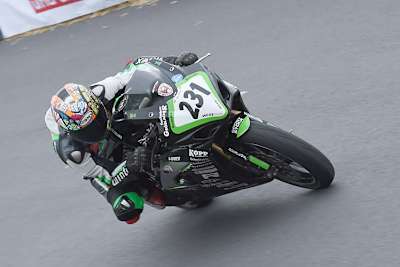 Seitenwagen-Beifahrer Manfred Wechselberger als Solo-Pilot