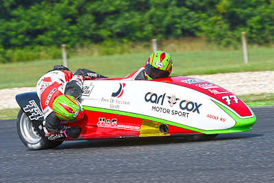 Der Brite Tim Reeves steht vor seinem sechsten WM-Titel