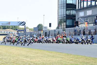 Für die Endurance-WM-Piloten geht es 2019 in Oschersleben erst am Sonntag los