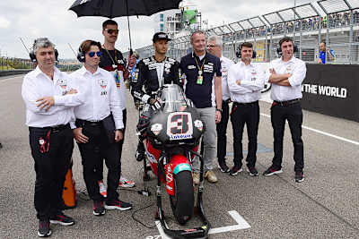 GP-Rookie Lukas Tulovic in der Startaufstellung