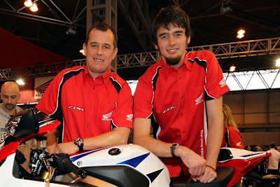 John McGuinness (41) und Conor Cummins (27/rechts)