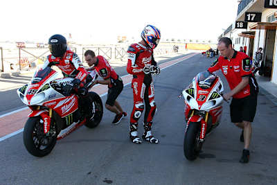 Tommy Bridewell (links) und Joshua Brookes in Cartagena