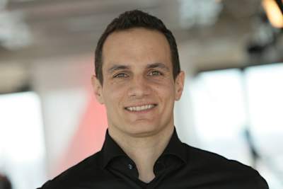 Alex Hofmann berichtet 2015 aus der MotoGP-Boxengasse und testet für KTM