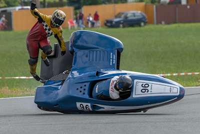 Phil Croft/Ronja Mahl crashten in Schleiz