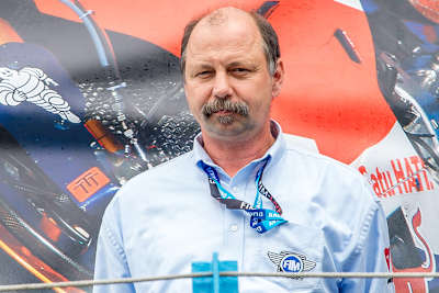 Ralph Bohnhorst von der FIM stellte das neue Reglement vor