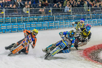 Auch beim Roelof Thijs Pokal ist es spannend (vorne Luca Bauer)