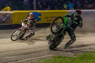 Danny Maaßen hat einen Aufsteiger, links Henry van der Steen