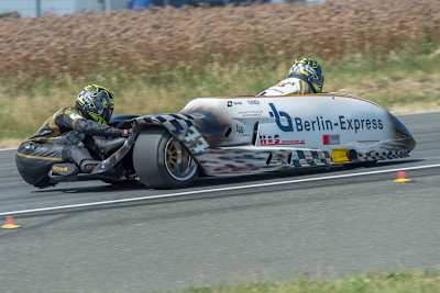 Tim Reeves/Mark Wilkes wollen mit ihrer Adolf RS Yamaha 600 auch in Most gewinnen 