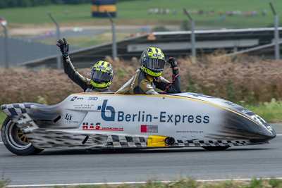 Tim Reeves/Mark Wilkes (GB) holten sich in Schleiz einen weiteren Sieg in der IDM Seitenwagen