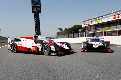 Die beiden Toyota TS050 Hybrid in Barcelona
