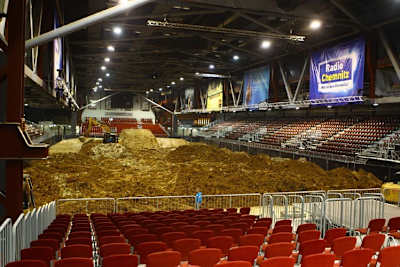 Die Chemnitz Arena wird in eine Supercross-Strecke verwandelt