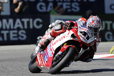 Noriyuki Haga 2010 mit der Werks-Ducati