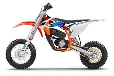 Für die jüngsten Nachwuchs-Crosser hat KTM die SX-E 5 im Angebot