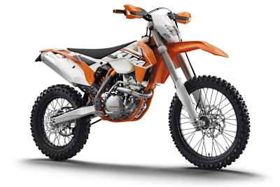 Die EXC-Reihe umfasst die Viertaktmodelle 250 EXC-F, 350 EXC-F (Bild), 450 EXC, 500 EXC