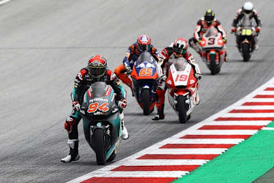 Jonas Folger vor Nagoe, Öttl, Tulovic und Cardelus