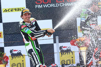 Enttäuscht wirkt Loris Baz von seinem zweiten Plätzen nicht