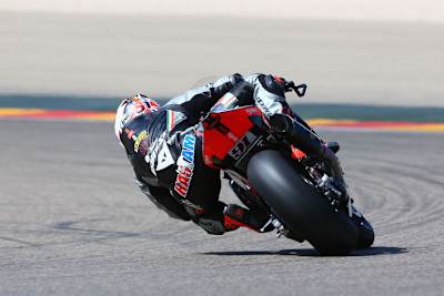 Leon Haslam zeigte seine Gegnern in der Aragón-Superpole das Hinterrad