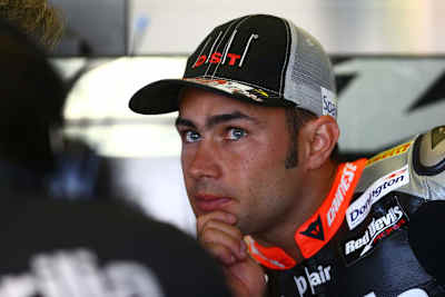 Leon Haslam geht 2016 zurück in die BSB