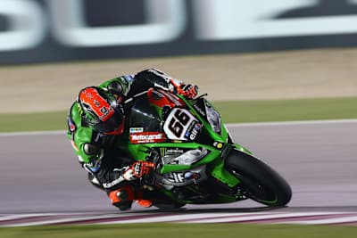 Tom Sykes auf dem Weg zur letzten Poleposition der Superbike-WM 2015