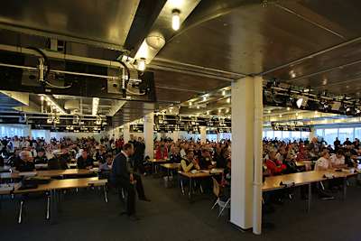 Fahrerbesprechung am Nürburgring: Ab 2015 gilt eine neue Lizenzregelung für die VLN und das 24h-Rennen