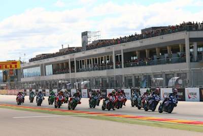 Der Start zum zweiten Rennen der Superbike-WM 2017 sorgte bereits für viel Unmut – aber auch für wenig Effekte