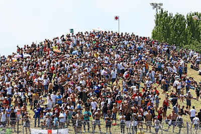 Misano: Nur wer zuerst da ist, bekommt den besten Platz