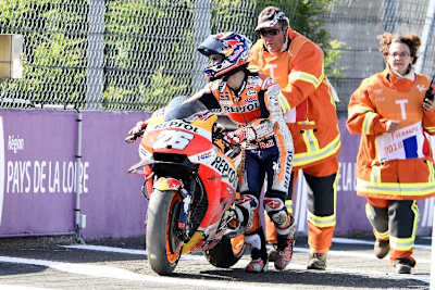 Dani Pedrosa hat genügend Probleme in Le Mans, den Sturz im dritten Training brauchte er nicht