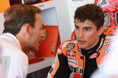 Alberto Puig mit seinem Starfahrer Marc Márquez