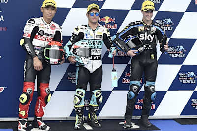 Die erste Startreihe: Suzuki, Dalla Porta und Vietti