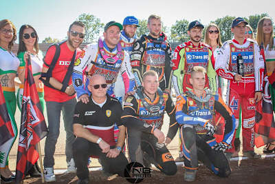 Das starke Team des AC Landshut: Vorne links kniend Teamchef Klaus Zwerschina