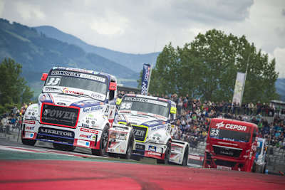 Mit ihren 1200 PS und 5000 Nm sorgen die fünf Tonnen schweren Zugmaschinen für Spannung