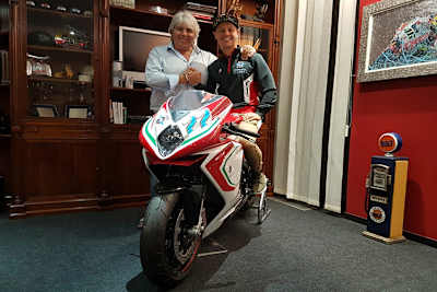 Forward-Chef Cuzari mit Domi Aegerter