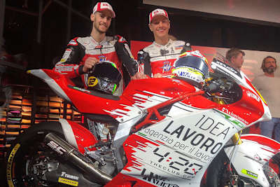 Stefano Manzi und Domi Aegerter bei der Forward-Teamvorstellung