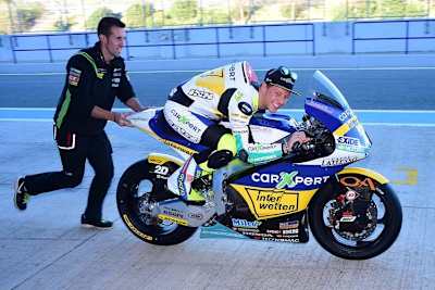 Ein bisschen Spaß muss sein: Dominique Aegerter in Jerez