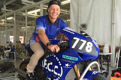 Dominique Aegerter tritt 2015 für das Team FCC TSR Honda in Suzuka an