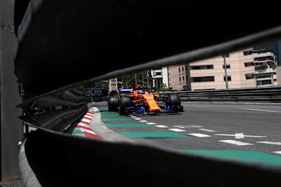 Fernando Alonso: Steigt der Spanier bald aus der Formel 1 aus?