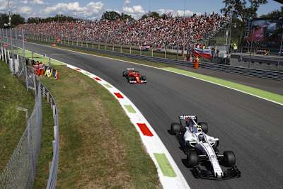 Der Jüngste vor dem Senior: Williams-Pilot Lance Stroll vor Kimi Räikkönen