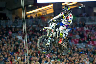 Jason Anderson entschuldigte sich in Glendale bei Ken Roczen für sein aggressives Manöver