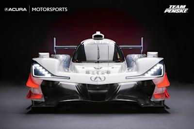 Breiter Flügel in der Front des Acura ARX-05